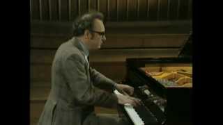 Alfred Brendel  Schubert  Six moments musicaux D 780 [upl. by Concoff]